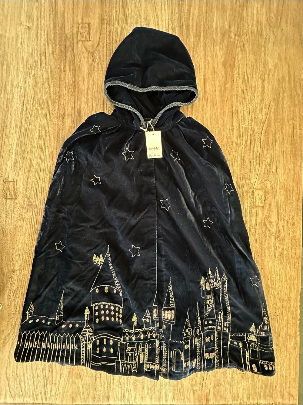 Mini Boden x Harry Potter Velvet Hooded Cape with Castle Embroidery - Navy